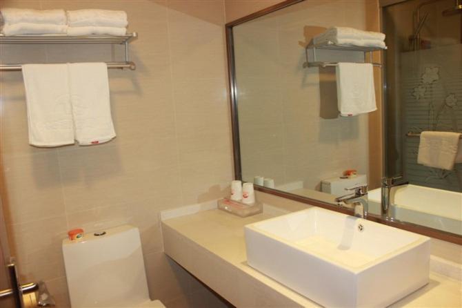 Yiting 6+e - Lujiazui Hotel